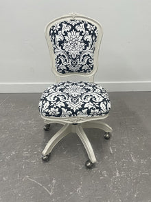  Pottery Barn Floral Upholstered Office Chair