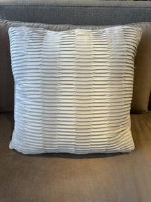  Down Textured Pattern Pillow