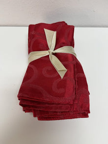  Set of 9 Swirl Pattern Cloth Napkins