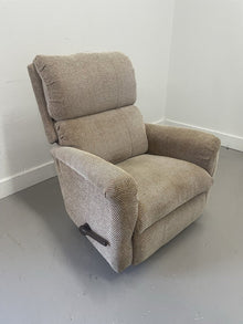  LaZ-Boy Swivel Recliner