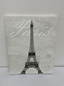  Eiffel Tower Canvas Art