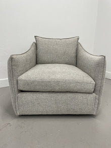  Bernhardt Swivel Chair