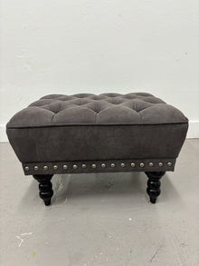  Pier 1 Ottoman