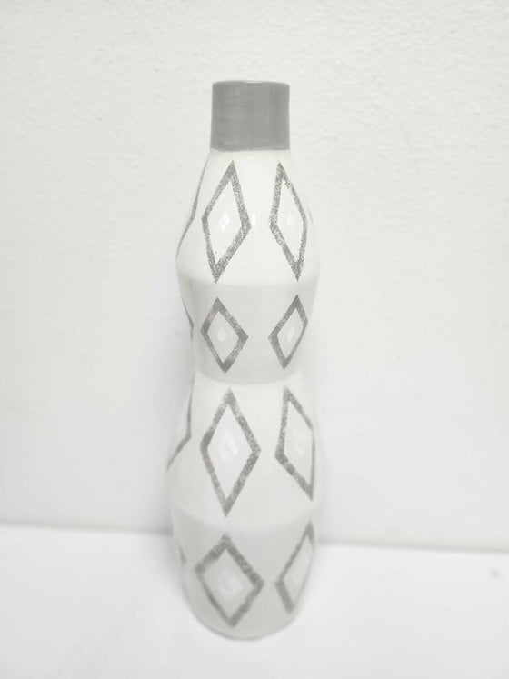 Ceramic Vase Diamond Pattern